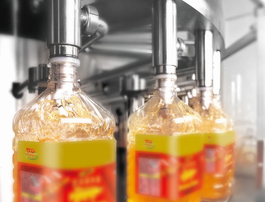 薬剤GMPの標準的なプラスチックびんの充填機