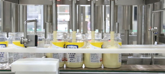 自動線形びん液体ピストン普遍的な詰物のための容積測定の注入口機械